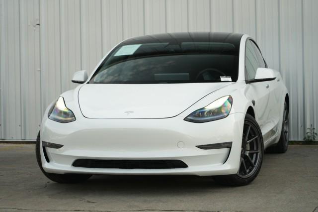 used 2021 Tesla Model 3 car, priced at $16,000