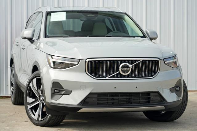 used 2024 Volvo XC40 car, priced at $31,000