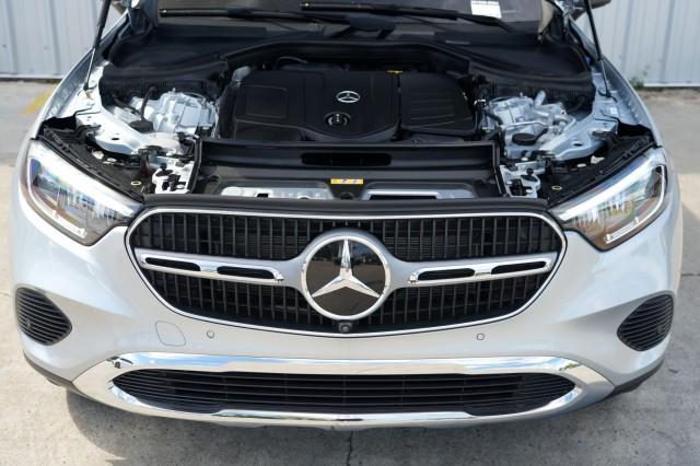 used 2025 Mercedes-Benz GLC 300 car, priced at $41,000
