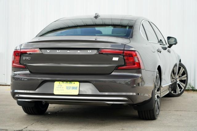 used 2024 Volvo S90 Recharge Plug-In Hybrid car, priced at $43,000