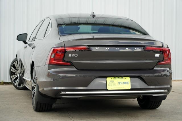 used 2024 Volvo S90 Recharge Plug-In Hybrid car, priced at $43,000