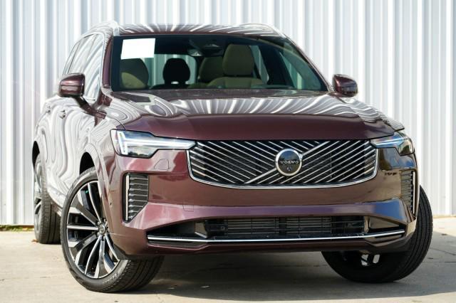 used 2025 Volvo XC90 Plug-In Hybrid car, priced at $63,000