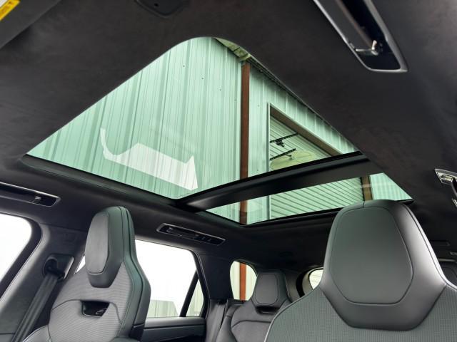 used 2024 Land Rover Range Rover Sport car, priced at $129,000