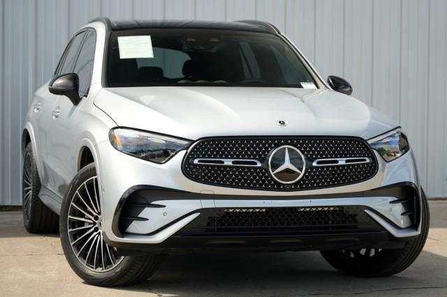 used 2024 Mercedes-Benz GLC 300 car, priced at $40,750