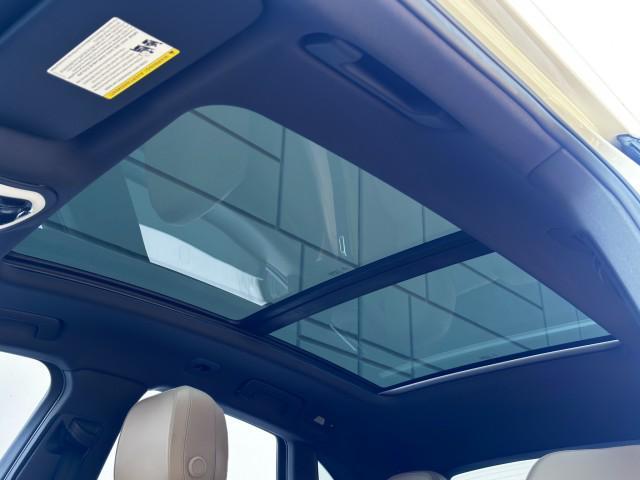 used 2020 Porsche Macan car, priced at $31,500