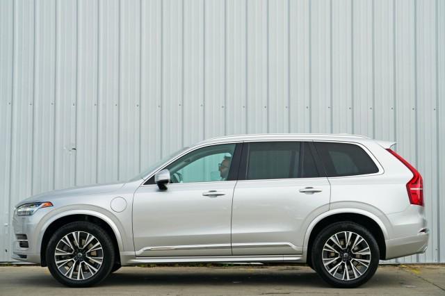 used 2021 Volvo XC90 Recharge Plug-In Hybrid car, priced at $31,000