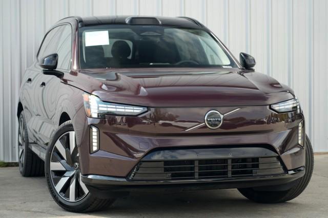 used 2025 Volvo EX90 car, priced at $53,500
