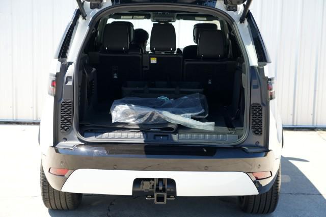 used 2023 Land Rover Discovery car, priced at $37,500