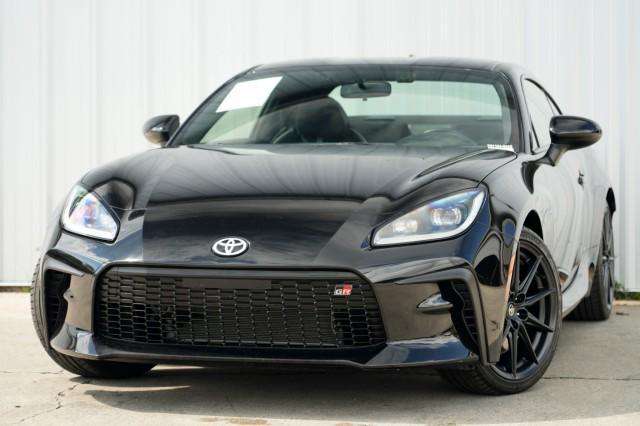 used 2024 Toyota GR86 car, priced at $32,000