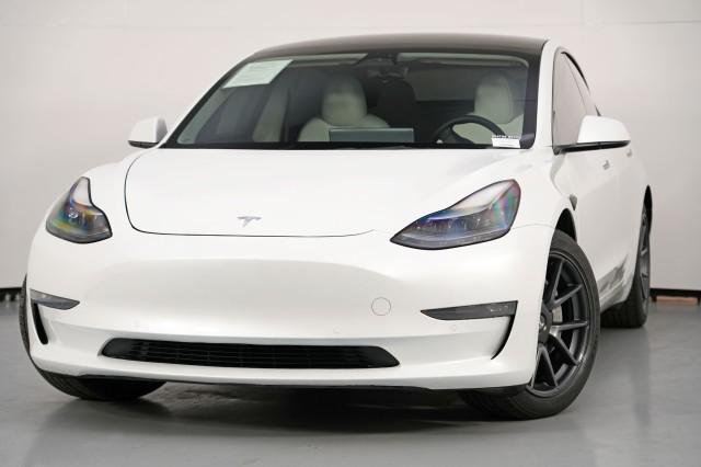 used 2022 Tesla Model 3 car, priced at $21,000
