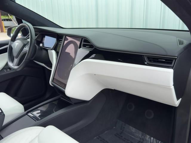 used 2020 Tesla Model X car, priced at $32,500