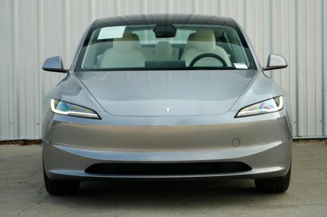 used 2025 Tesla Model 3 car, priced at $37,500