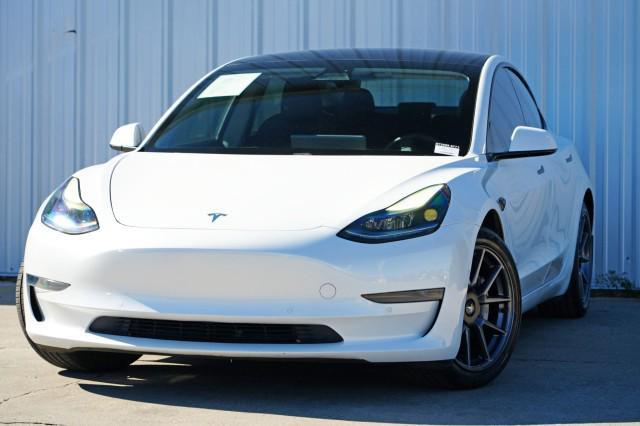 used 2021 Tesla Model 3 car, priced at $20,000