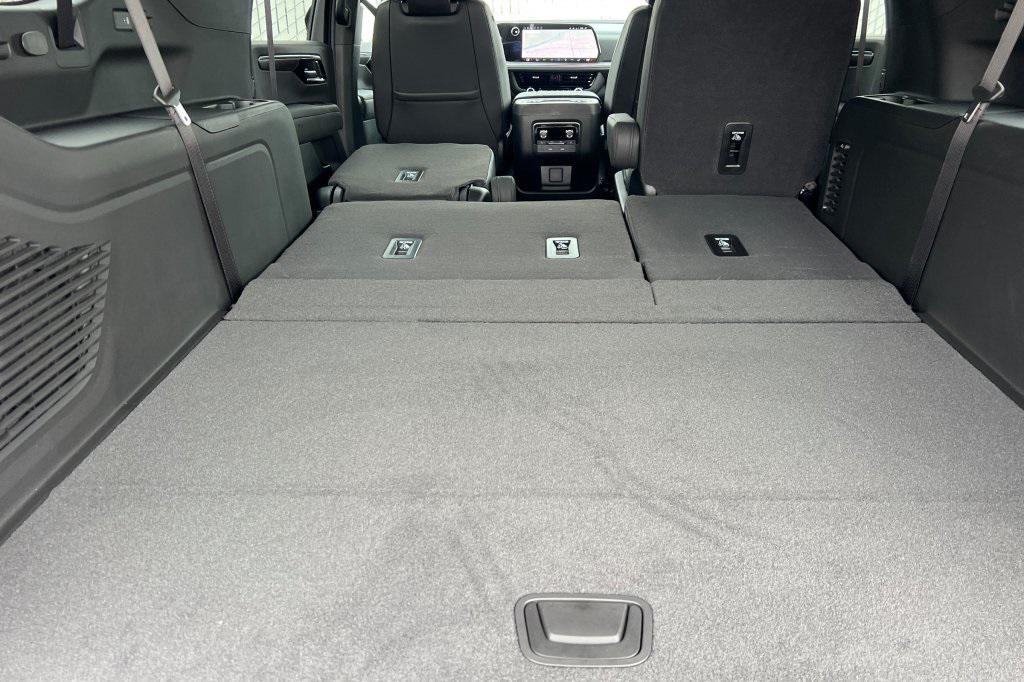 new 2026 Chevrolet Suburban car, priced at $81,393