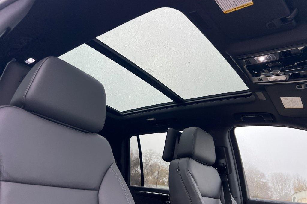 new 2026 Chevrolet Suburban car, priced at $81,393
