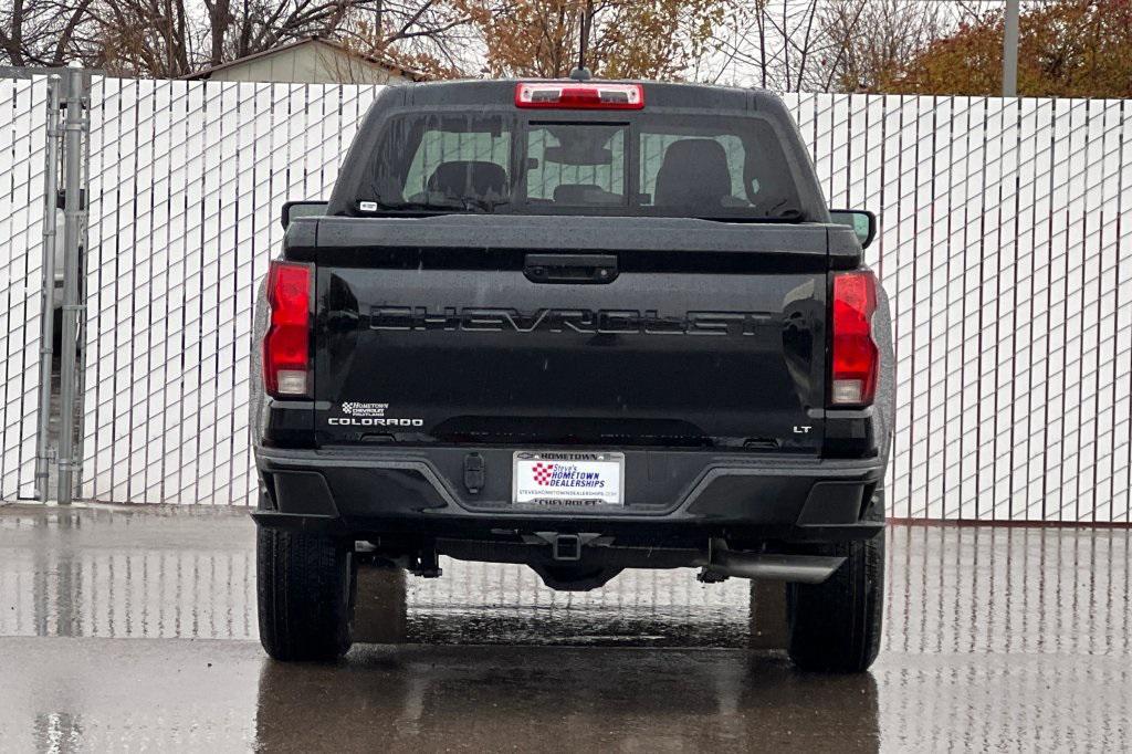 new 2024 Chevrolet Colorado car, priced at $31,980