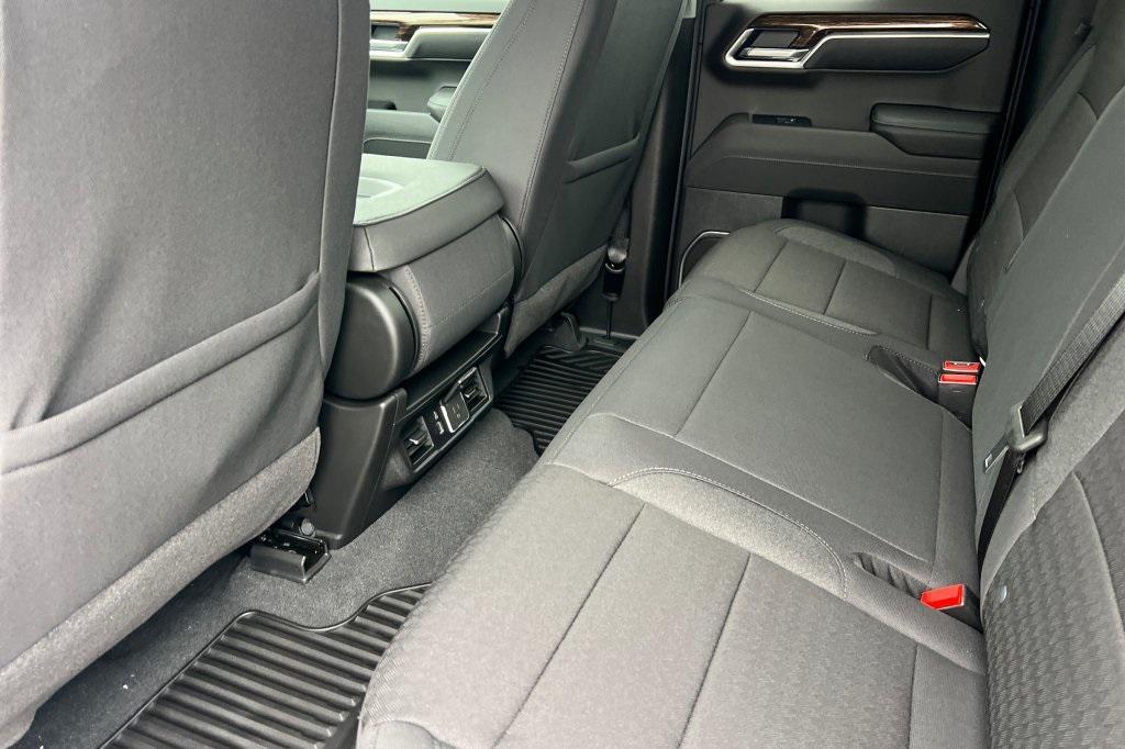 new 2026 GMC Sierra 1500 car, priced at $47,295