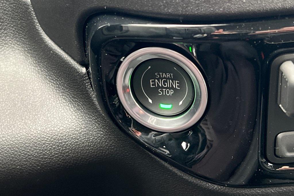 new 2026 GMC Sierra 1500 car, priced at $47,295