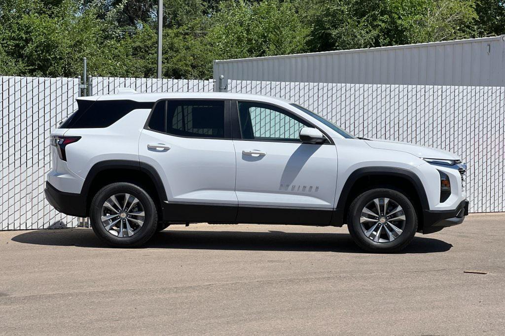 new 2026 Chevrolet Equinox car, priced at $34,045