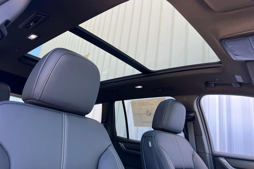 new 2025 GMC Acadia car, priced at $50,475