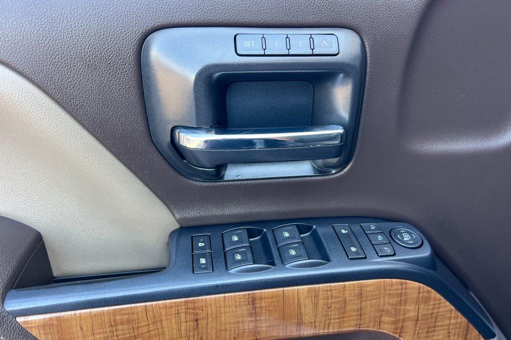 used 2015 GMC Sierra 2500 car, priced at $33,797