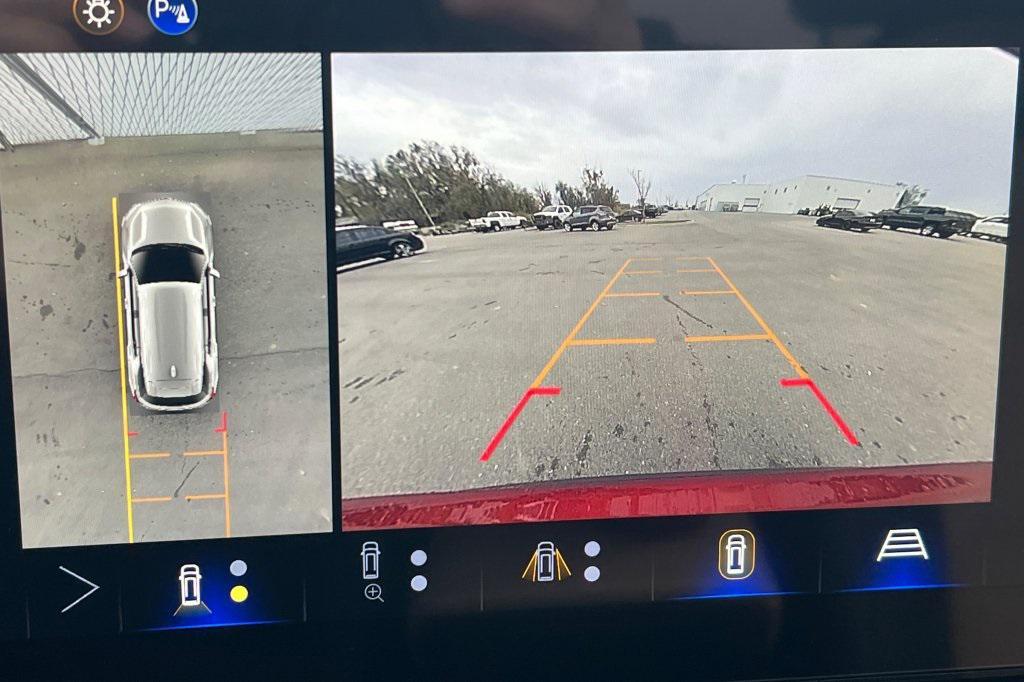 new 2026 Chevrolet Equinox car, priced at $36,835