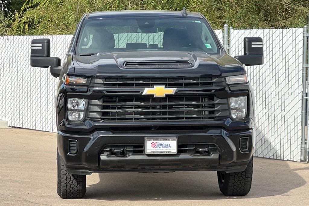 used 2024 Chevrolet Silverado 2500 car, priced at $45,997