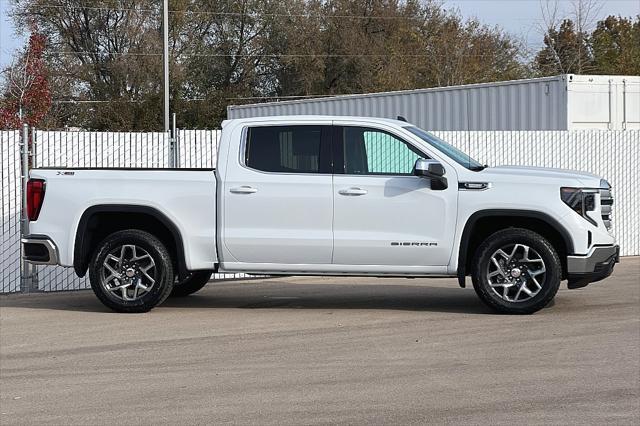 new 2024 GMC Sierra 1500 car, priced at $59,200