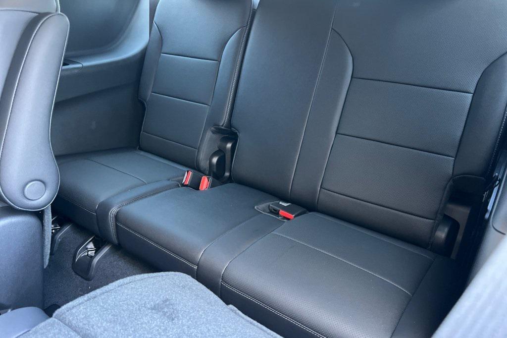 new 2026 Chevrolet Traverse car, priced at $48,855