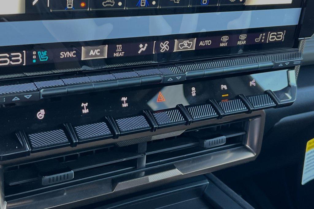 new 2025 GMC HUMMER EV Pickup car, priced at $104,935