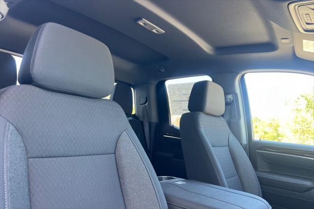new 2025 GMC Sierra 1500 car, priced at $50,945
