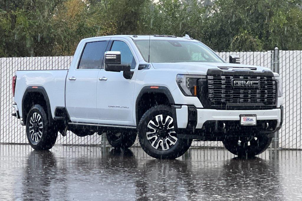 new 2026 GMC Sierra 3500 car, priced at $95,756