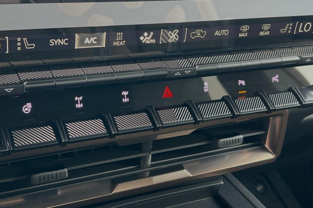 new 2025 GMC HUMMER EV Pickup car, priced at $96,965