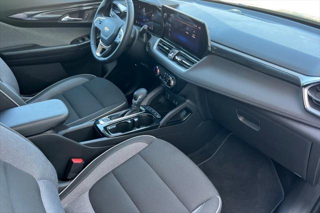 used 2025 Chevrolet TrailBlazer car, priced at $27,597