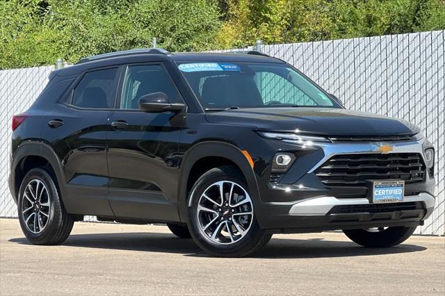 used 2025 Chevrolet TrailBlazer car, priced at $27,597