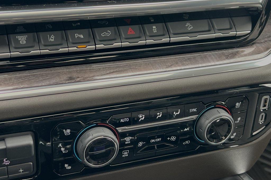 new 2025 Chevrolet Silverado 3500 car, priced at $76,795