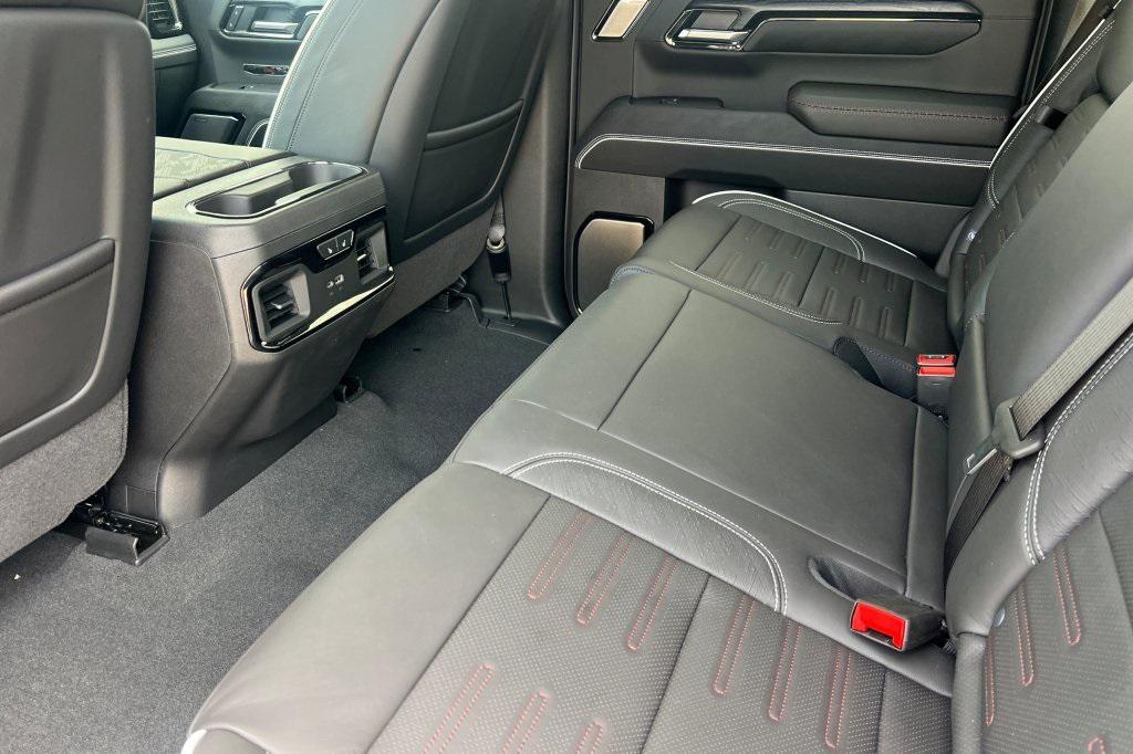 new 2026 GMC Sierra 1500 car, priced at $80,155