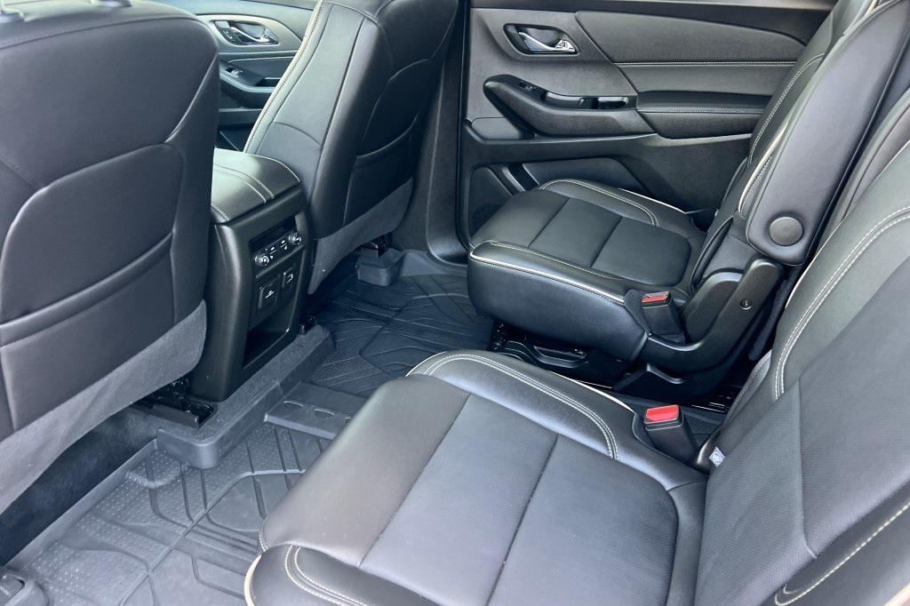 used 2023 Chevrolet Traverse car, priced at $41,597