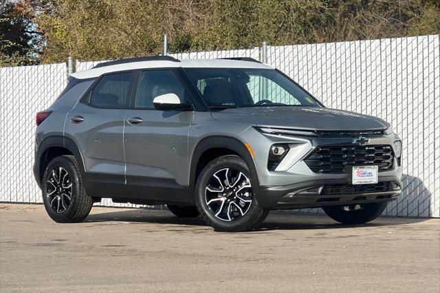 new 2025 Chevrolet TrailBlazer car, priced at $30,585