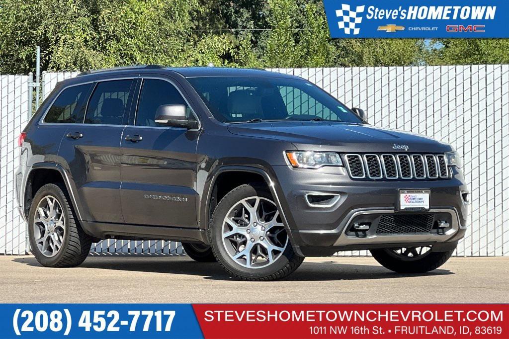 used 2018 Jeep Grand Cherokee car, priced at $17,497
