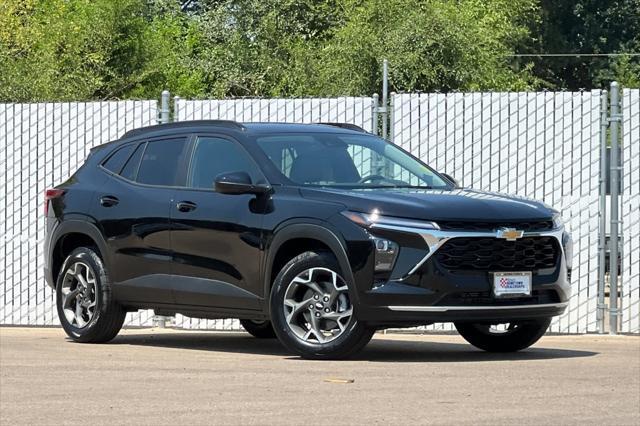 new 2025 Chevrolet Trax car, priced at $23,485