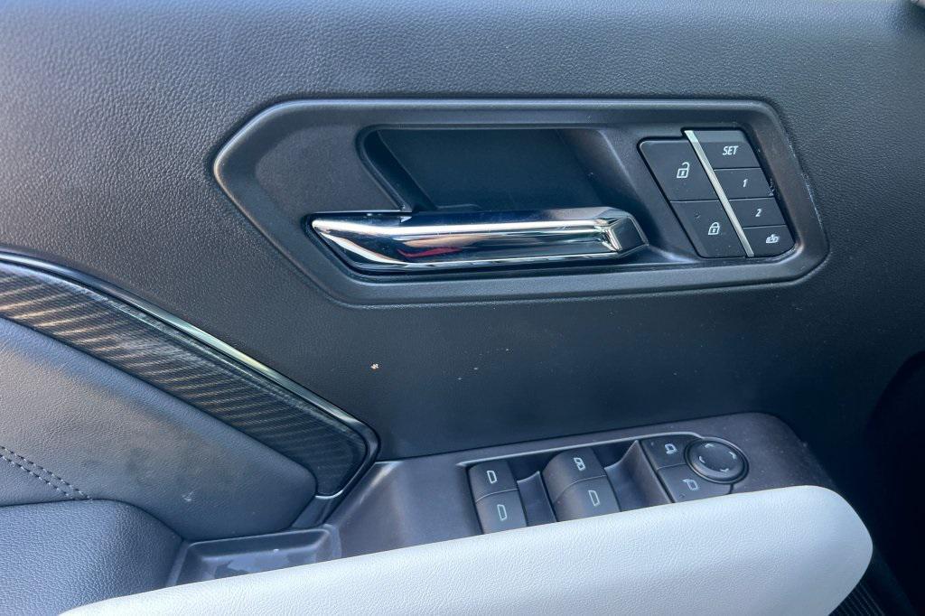 new 2025 GMC Canyon car, priced at $54,565