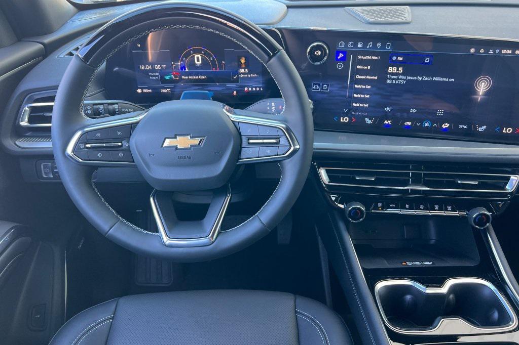 new 2026 Chevrolet Traverse car, priced at $51,150