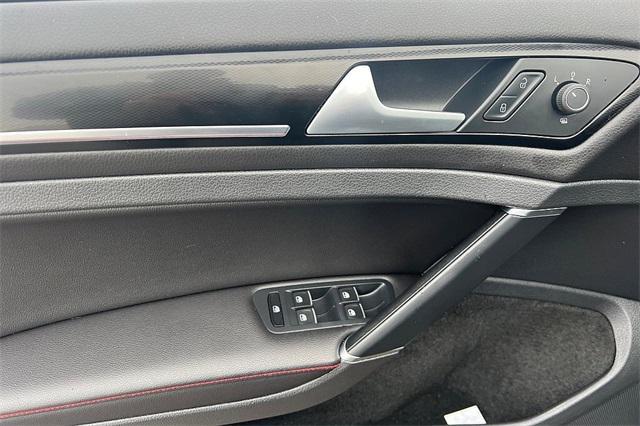 used 2016 Volkswagen Golf GTI car