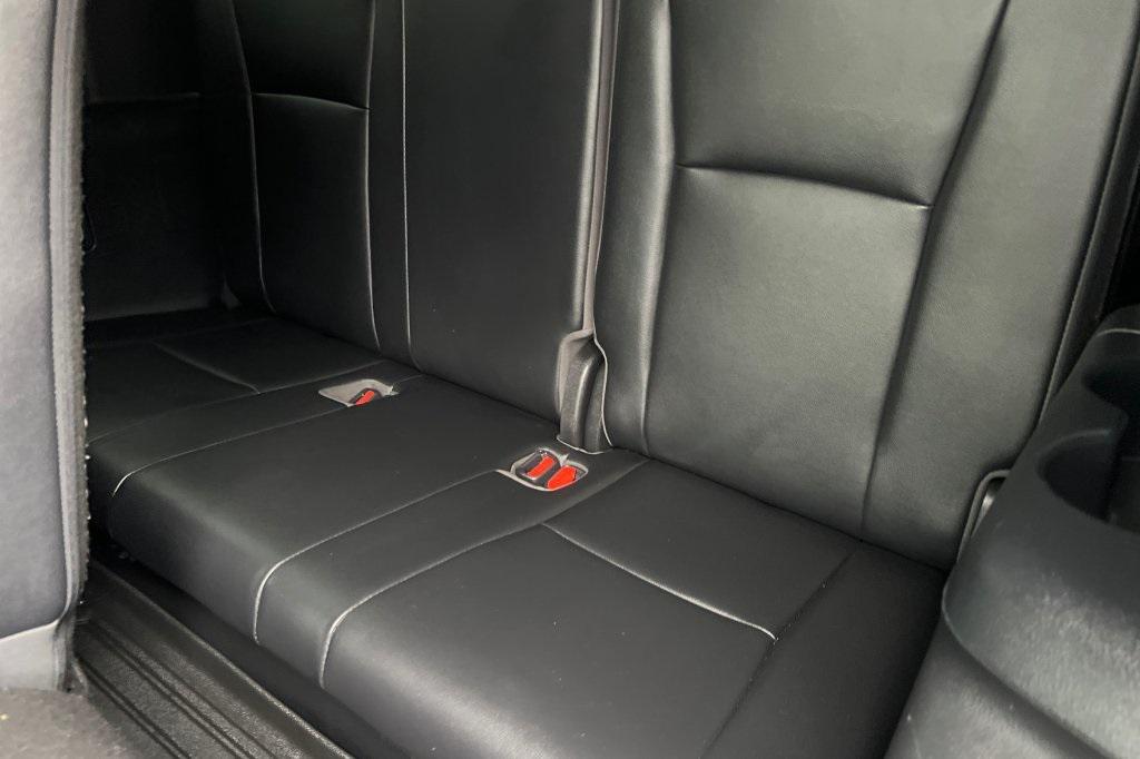 used 2020 Toyota Highlander Hybrid car, priced at $29,597