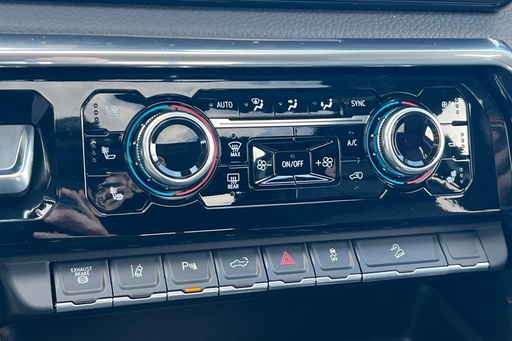 new 2026 GMC Sierra 3500 car, priced at $87,002