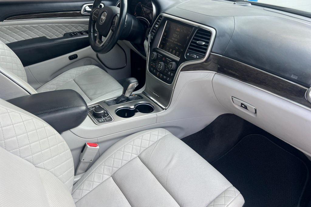 used 2017 Jeep Grand Cherokee car, priced at $17,497