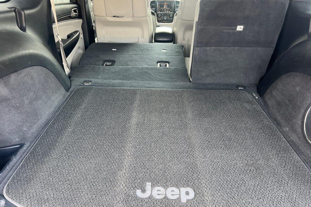 used 2017 Jeep Grand Cherokee car, priced at $17,497