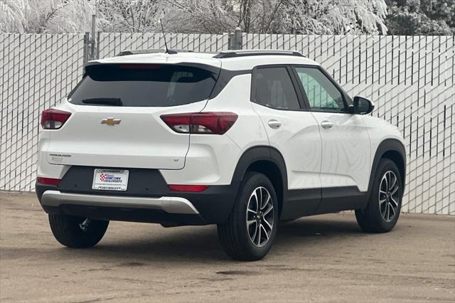 new 2025 Chevrolet TrailBlazer car, priced at $28,475