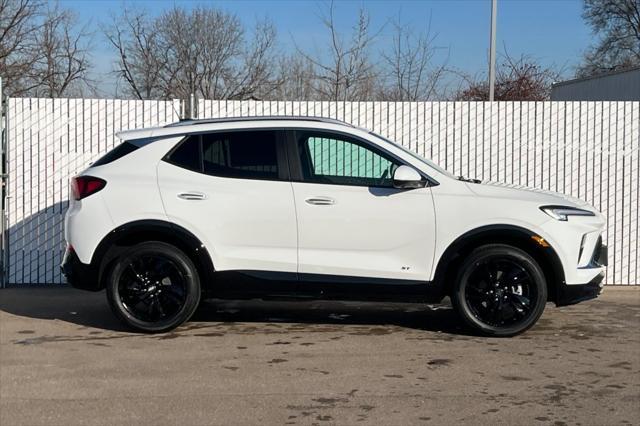 new 2025 Buick Encore GX car, priced at $29,125